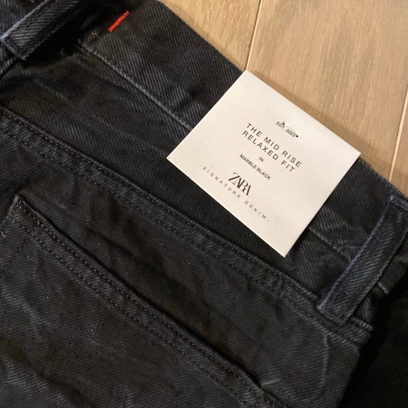 ZARA RELAXED MID WAIST JEANS ZW COLLECTION - Picture 9 of 9